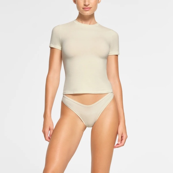 SKIMS Bone Cotton TShirt M - Picture 2 of 4